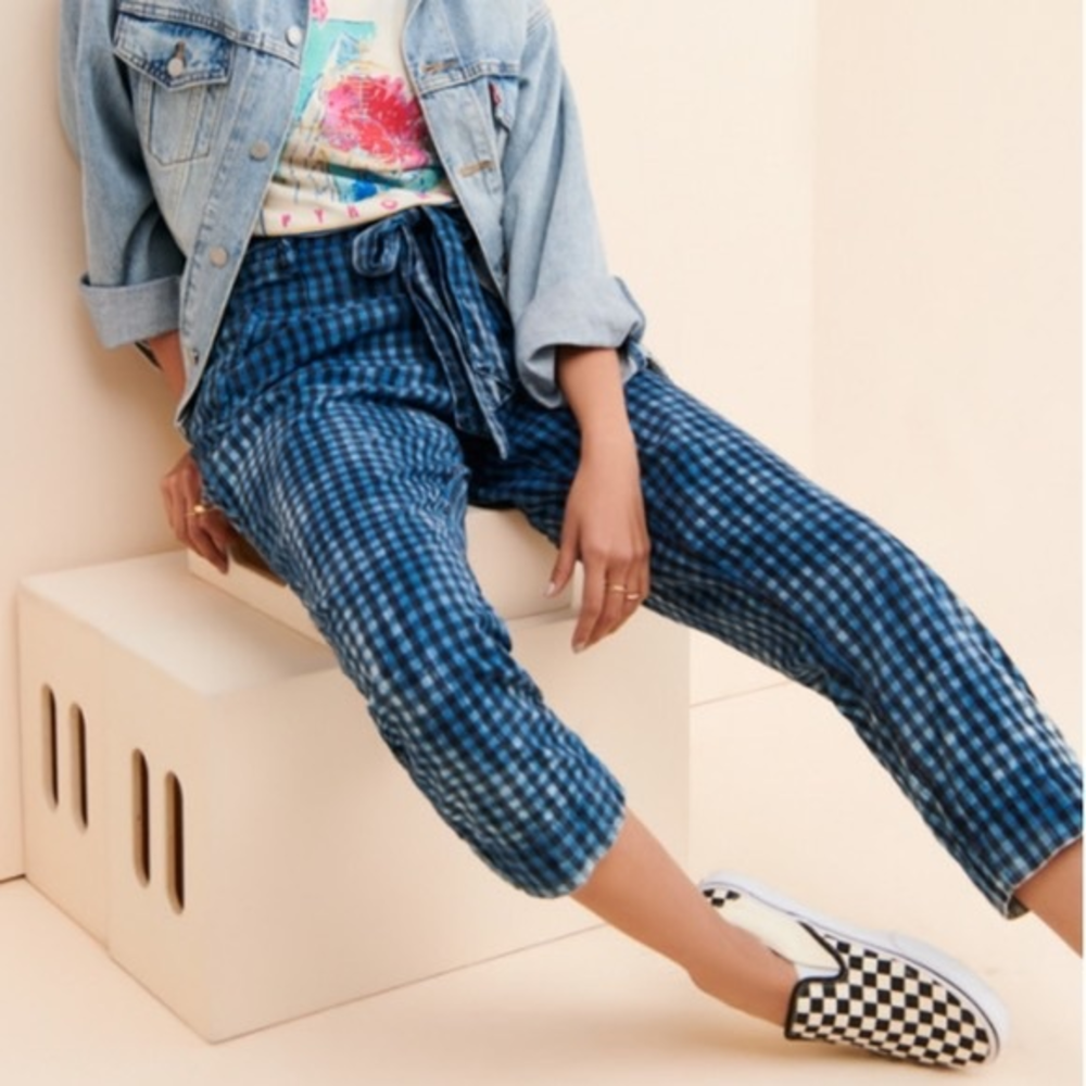 Maeve by Anthropologie Avryl
Bleached Slim Pant in Blue Size 12 missing Belt‎